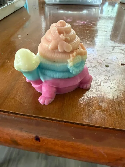 Pastel turtle-shaped soap made by Bee Happy
